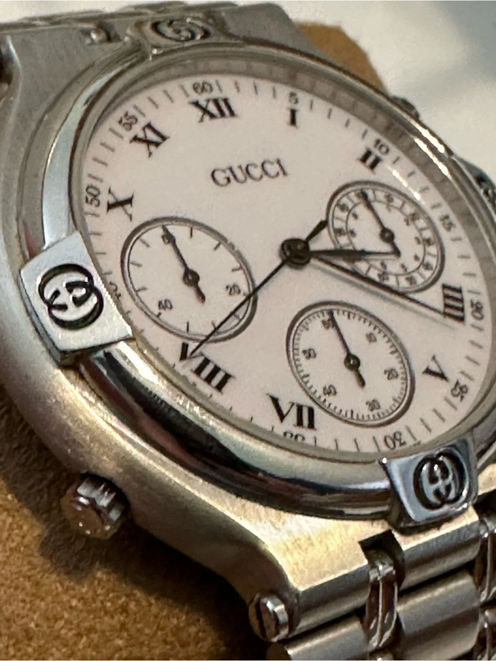 Gucci vintage 9300